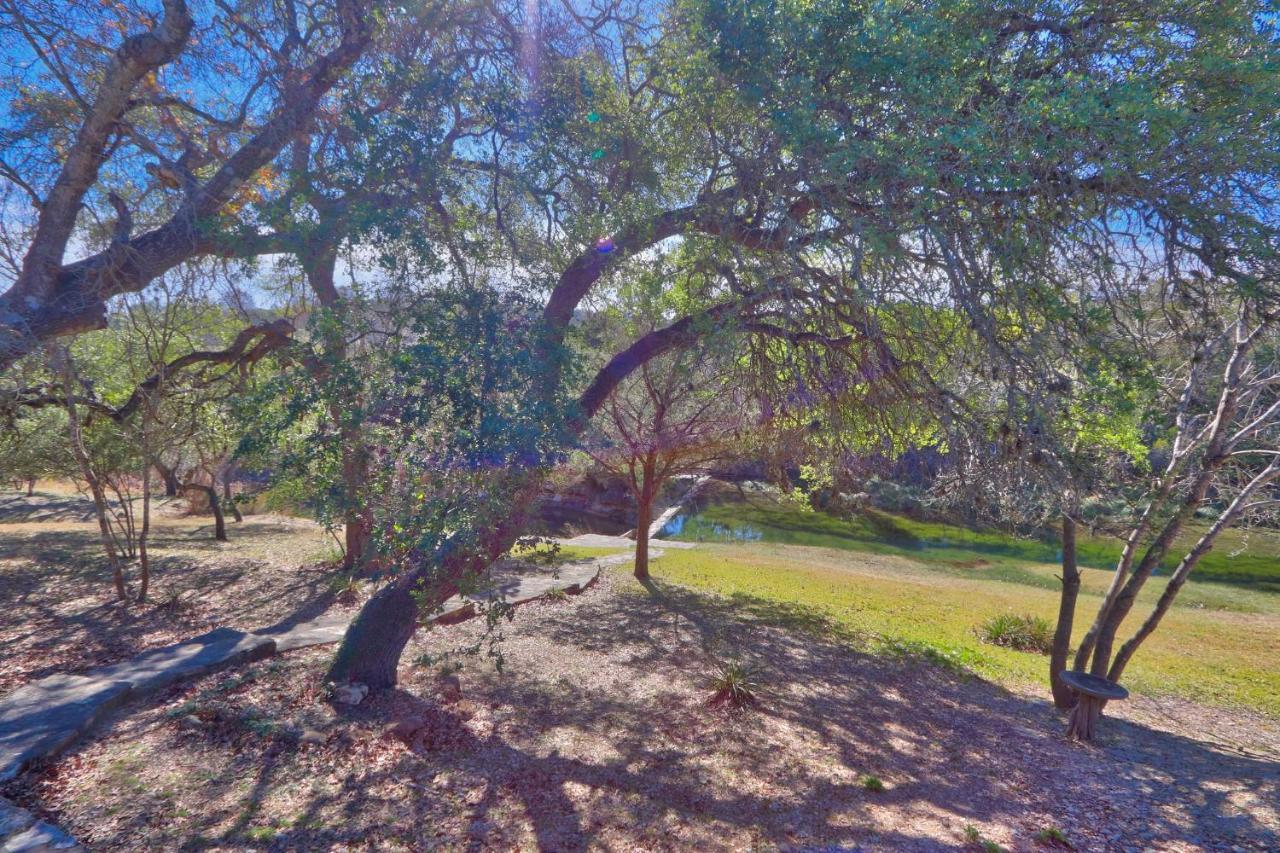 Clearwater Log Home Wimberley Exteriör bild