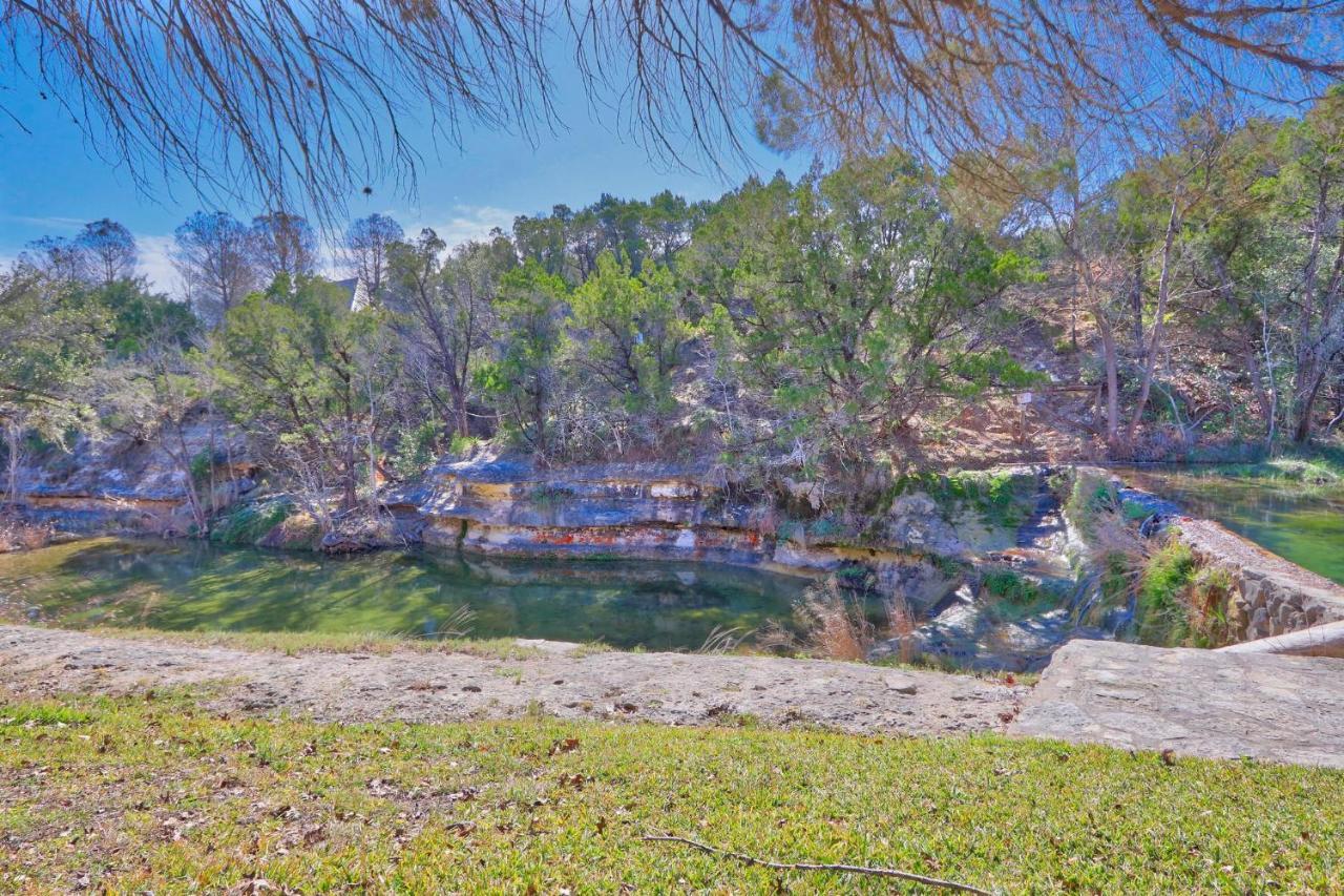 Clearwater Log Home Wimberley Exteriör bild